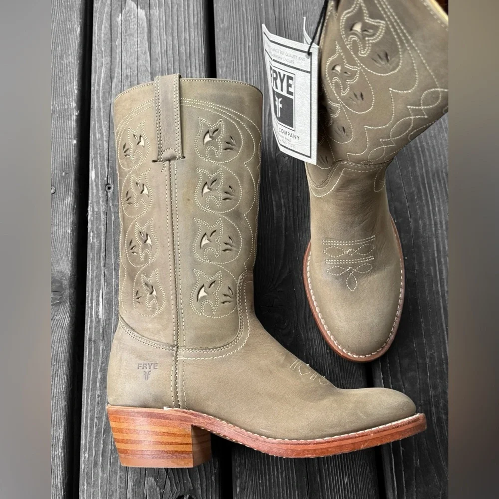 Vintage Frye Austin Western Style Campus Boots NWT - Picture 3 of 9